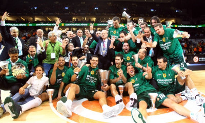 Όταν ο Παναθηναϊκός στέφθηκε για 5η φορά στην ιστορία του πρωταθλητής Ευρώπης (photos+video)