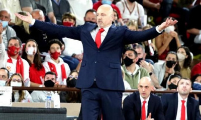 Ομπράντοβιτς: «Η πίεση είναι στον Ολυμπιακό, τους έχουμε κερδίσει ήδη στον Πειραιά»