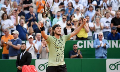 Στέφανος Τσιτσιπάς: Πρόκριση στους «16» του Όπεν της Μαδρίτης