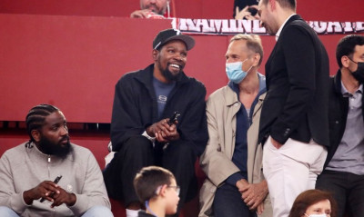 Ντουράντ: «Φέρε ένα καπνογόνο στο ΝΒΑ και θα μπεις φυλακή»! (pics)