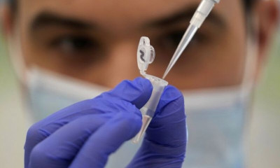 Νέες μεταλλάξεις: Πόσο ανησυχούν τους επιστήμονες - Οι ειδικοί απαντούν στο Newsbomb.gr