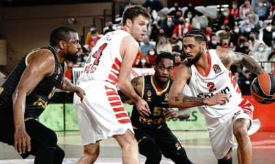 Ιωνικός-Ολυμπιακός: Χωρίς τον Βεζένκοφ στη Νίκαια