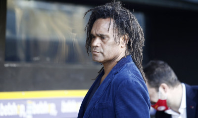 Ολυμπιακός: Συγκλονιστικός Καρεμπέ - «Χωρίζαμε το ψωμί σε 18 κομμάτια, όνειρο να φάω ένα μήλο»!