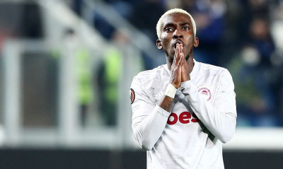 Ολυμπιακός: Δυσαρεστημένος ο Ονιεκούρου - Οι επαφές του μάνατζέρ του και το κρίσιμο συμβούλιο