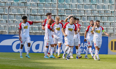 Βόλος-ΟΦΗ 5-0: Τον σκόρπισε με πεντάρα (photos+videos)