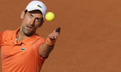 Κυρίαρχος στην Ρώμη ο Τζόκοβιτς - Λύγισε τον Τσιτσιπά και κατέκτησε το τρόπαιο