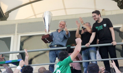 Λεβαδειακός: To ζεϊμπέκικο του Κομπότη - Έτσι γλέντησε την άνοδο (photos+video)