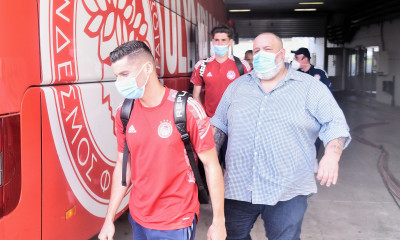 ΑΕΚ-Ολυμπιακός: Η ανάρτηση του Καραπαπά για την Ένωση και η ατάκα σε οπαδό της (photos)