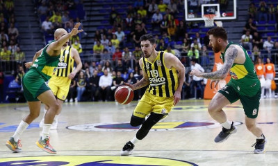 Στα ημιτελικά η Φενέρμπαχτσε - Λύγισε την Μπούρσασπορ