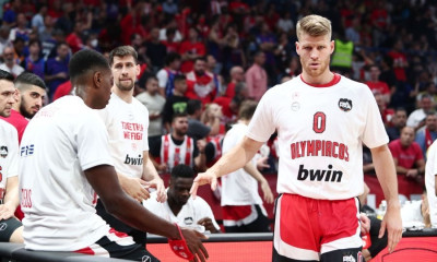 Ολυμπιακός-Αναντολού Εφές: Κέρδισε τη «μάχη» με τον Λούντζη ο Έισι - Η δωδεκάδα των «ερυθρόλευκων»