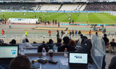 Τελικός Κυπέλλου Ελλάδας: Έφυγε κλαίγοντας ο γιος του Βαρέλα όταν έγινε αποπνικτική η ατμόσφαιρα