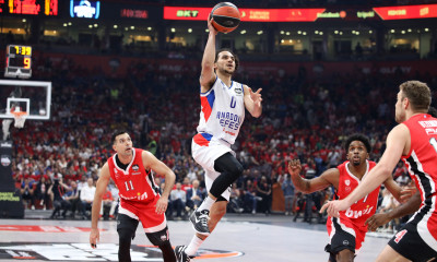 Αναντολού Εφές-ΑΠΟΚΑΛΥΨΗ: Πρότεινε νέο διετές συμβόλαιο σε Λάρκιν έναντι 7 εκατ. δολαρίων!