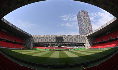 Τελικός Europa Conference League: Μάχες σώμα με σώμα ανάμεσα σε οπαδούς Ρόμα και Φέγενορντ (vid)