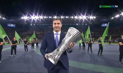 Ρόμα-Φέγενορντ: «Πάρτι» στις εξέδρες - Στη θέση του το τρόπαιο του Conference League (videos)