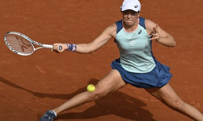 Roland Garros: 30άρισε η Σβιάτεκ που φουλάρει για τον τίτλο στο Παρίσι