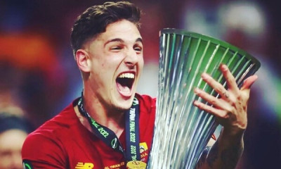 Η μαμά του Τζανιόλο είναι επιπέδου... Champions League! (pics)