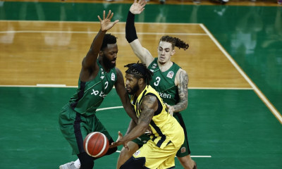 «Απάντησε» η Φενερμπαχτσέ στο μπρέικ της Νταρουσάφακα και πήρε προβάδισμα