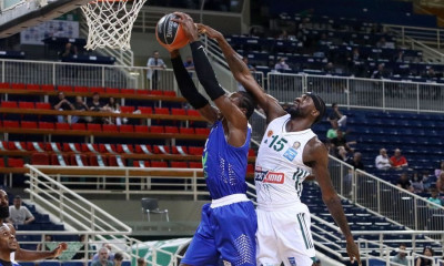 Παναθηναϊκός ΟΠΑΠ-Λάρισα: Το παρολίγον κάρφωμα του Ουάιτ για «Shaqtin' a fool» (video)