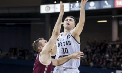 Μπρέικ της Ρίτας και 1-1 με την Λιετκαμπέλις του Καλαϊτζάκη στους τελικούς