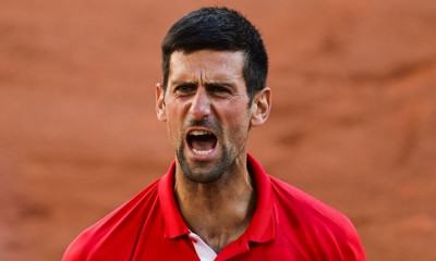 Roland Garros: Κάνει πλάκα ο Τζόκοβιτς - Μια ακόμα «αεράτη» πρόκριση