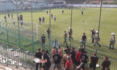 Γ’ Εθνική - Μπαράζ: Έπεσε ξύλο στο Αγροτικός Αστέρας-Παναχαϊκή - Ένταση και χημικά (photos+video)