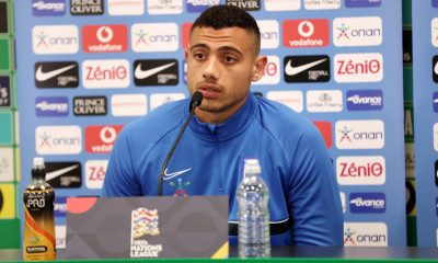 Γιακουμάκης: «Θέλουμε να γράψουμε ιστορία με την Εθνική ομάδα, μας ενέπνευσε ο Καραγκούνης»