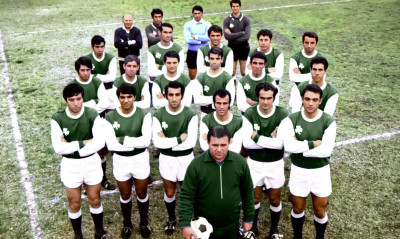 Παναθηναϊκός: Φωταγωγήθηκε η Λεωφόρος για την επέτειο του Γουέμπλεϊ (Video)