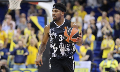 Ζαλγκίρις: Παρακολουθεί τον Κρις Τζόουνς