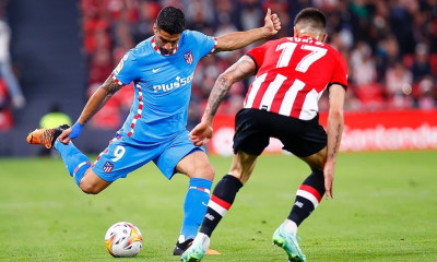 Άστον Βίλα: Κάνει κίνηση-ματ με Σουάρες