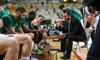 Σοβαρός, με τσαμπουκά και με «κρυφό χαρτί» ενόψει τελικών