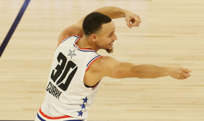 NBA: Τα highlights του 4ου τελικού και τα «όργια» του Κάρι (video)