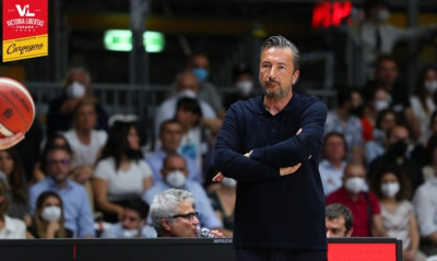 Πέζαρο: Παρελθόν ο Μπάνκι!