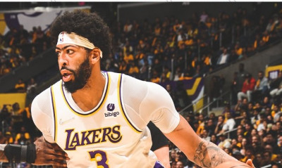 Άντονι Ντέιβις: «Δεν έχω σουτάρει από τις 5 Απριλίου» (video)