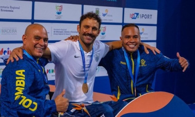 ΕΠΕ: «Χρυσός» ο Αντώνης Τσαπατάκης στο Παγκόσμιο Πρωτάθλημα Κολύμβησης (videos)