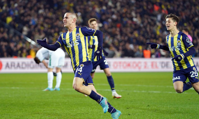 Τουρκία: «Ο Ζεσούς υπολογίζει τον Πέλκα και μένει στη Φενέρμπαχτσε»