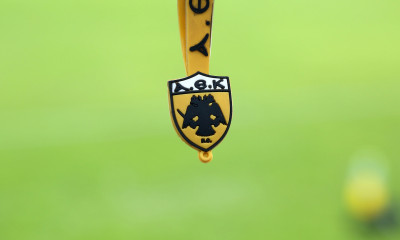 Η ΑΕΚ «άρπαξε» ταλαντούχο στόπερ που ήθελαν Ολυμπιακός και ΠΑΟΚ