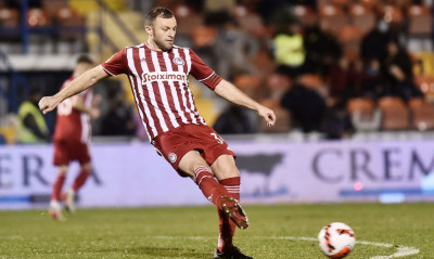 Ολυμπιακός: Παρέμεινε στον Πειραιά και ο Αβραάμ Παπαδόπουλος (video)