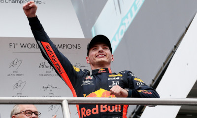 Formula 1: «Poleman» o Φερστάπεν σε επεισοδιακό αγώνα