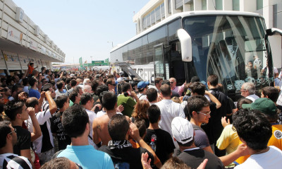 ΟΦΗ: Αυτά είναι τα δύο συνθήματα για το πούλμαν της ομάδας