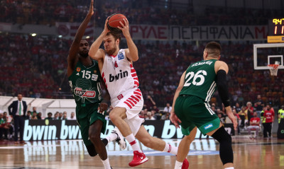 ΝΒΑ: Οι Κινγκς πήραν τα δικαιώματα του Βεζένκοφ!