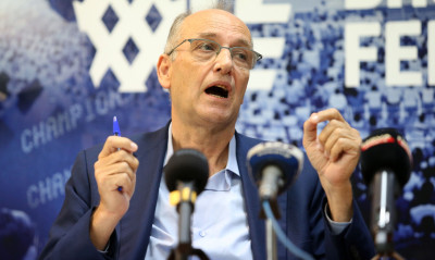 Νομιμότητα αλά καρτ από τον Λιόλιο!