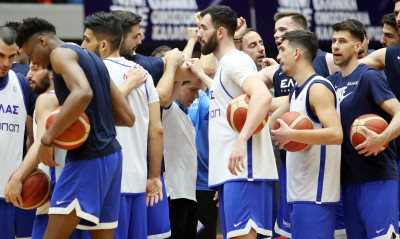 Live Chat Ελλάδα-Μεγάλη Βρετανία 93-71 (Τελικό)