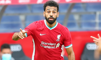 Δεν πάει πουθενά ο Σαλάχ - Ανανέωσε από την Μύκονο ως το 2025 με την Λίβερπουλ