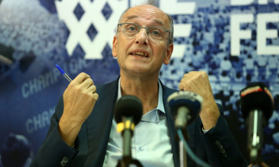 Αρπάζει και το… φιλόπτωχο!