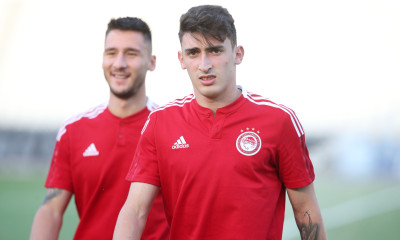 Ολυμπιακός: «Τέλος» ο Σουρλής - Συνεχίζει στην Φορτούνα Σιτάρντ