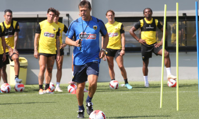 ΑΕΚ: Με προβλήματα η προπόνηση - Ατομικό για Στάνκοβιτς, αποφόρτιση για Αραούχο