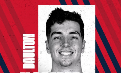 Μπασκόνια: Αυτός είναι ο αντί-Πίτερς (photo)