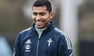 AEK: Ελπίζει για Πινέδα όσο δεν τα βρίσκουν Θέλτα και Σταντάρ