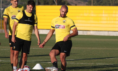 ΑΕΚ: Χωρίς Γαλανόπουλο η αποστολή για Ολλανδία - Ο λόγος που μένει Αθήνα