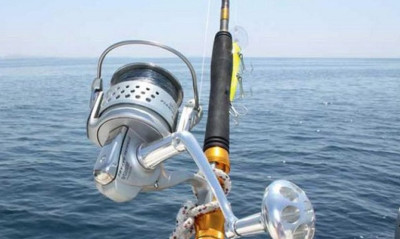 Πήγαν για ψάρεμα με καλάμι και έπιασαν «θηρίο» (photos+video)